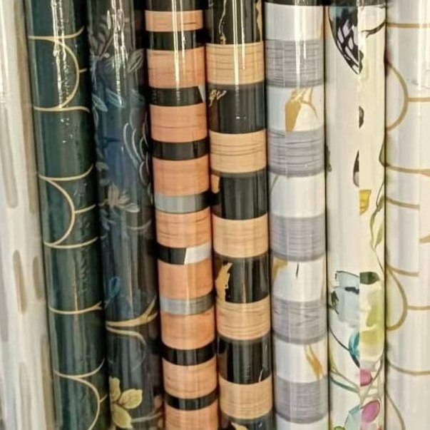 KIQA PVC wallpaper 18 by 5 metre, set 1